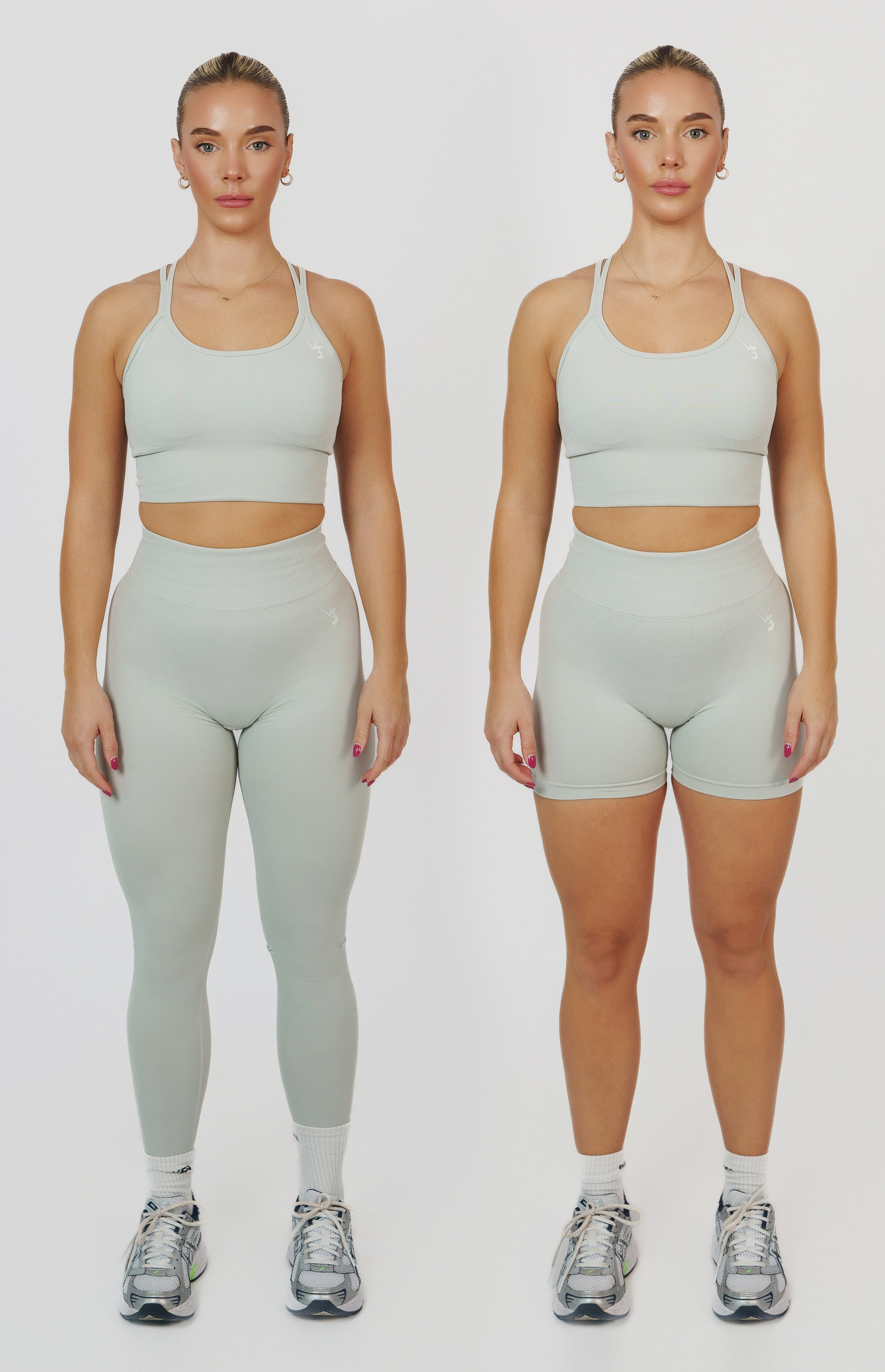 Form Seamless Scrunch Sports Bra, Leggings & Shorts Set - Light Grey
